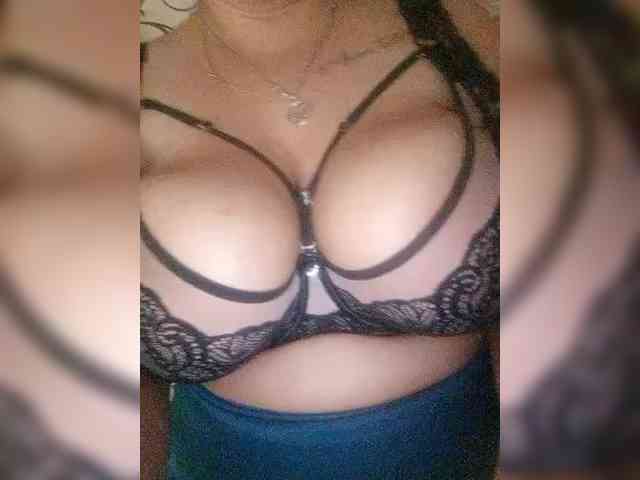 Xo4y-SeX-TpaX webcam