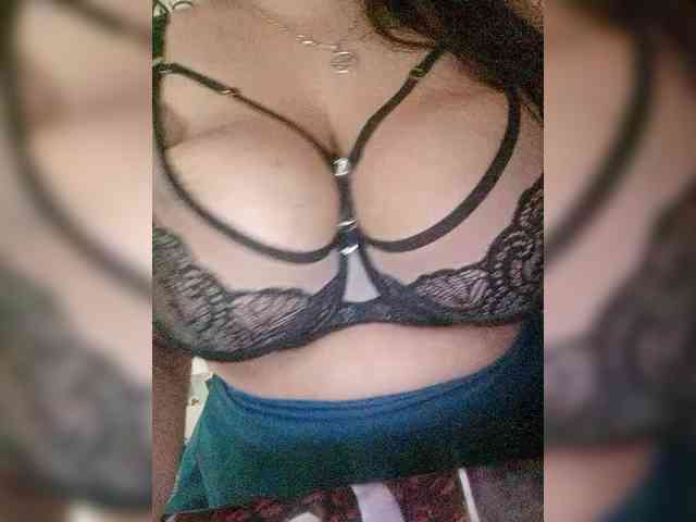 Xo4y-SeX-TpaX webcam