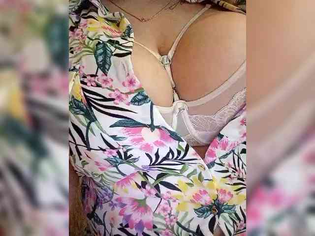 Xo4y-SeX-TpaX webcam