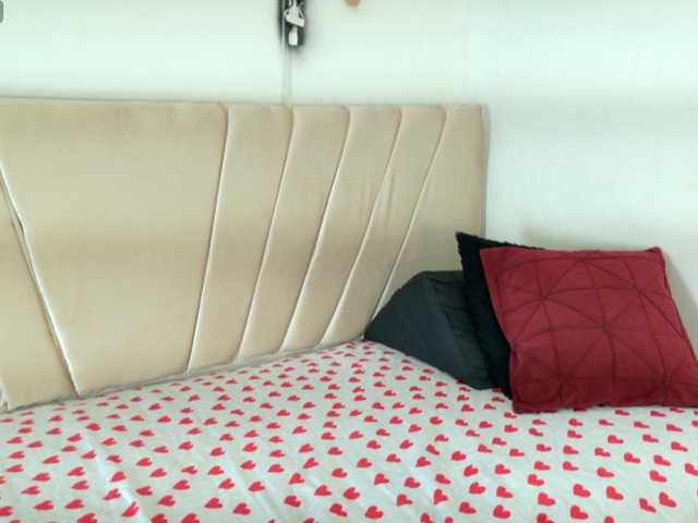 mikoto-urab's BongaCams show and profile