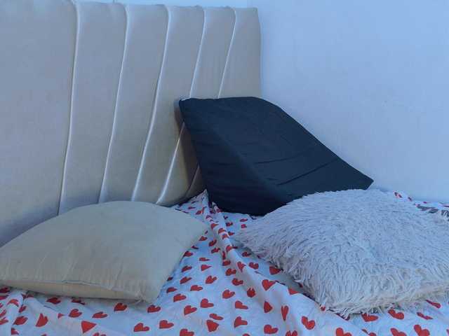 mikoto-urab webcam bongacams model stream image