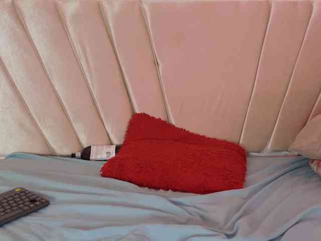 mikoto-urab webcam