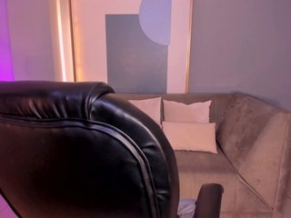 SavannahStorm Porn Show