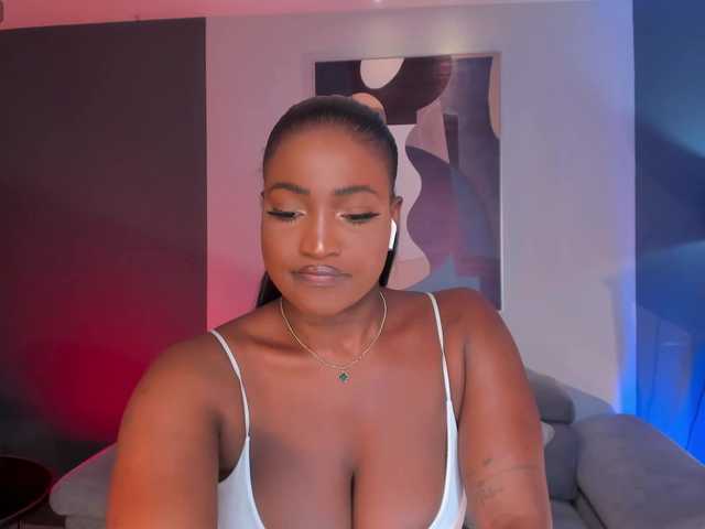 SavannahStorm's BongaCams show and profile