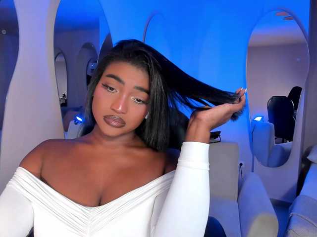 SavannahStorm's BongaCams show and profile