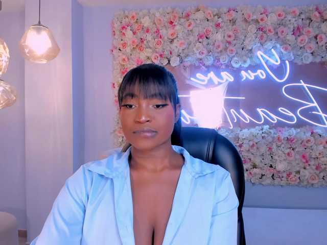 SavannahStorm's BongaCams show and profile