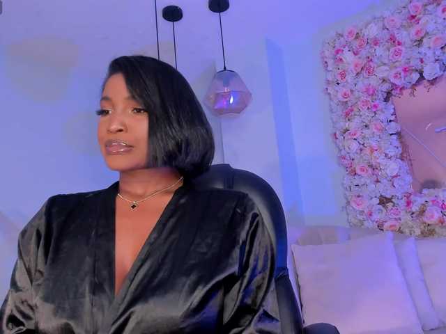 SavannahStorm's BongaCams show and profile