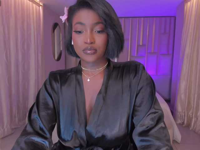 SavannahStorm's BongaCams show and profile