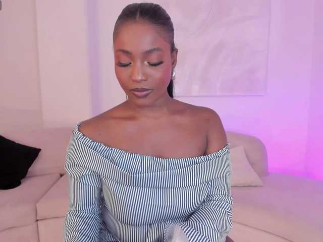 SavannahStorm's BongaCams show and profile