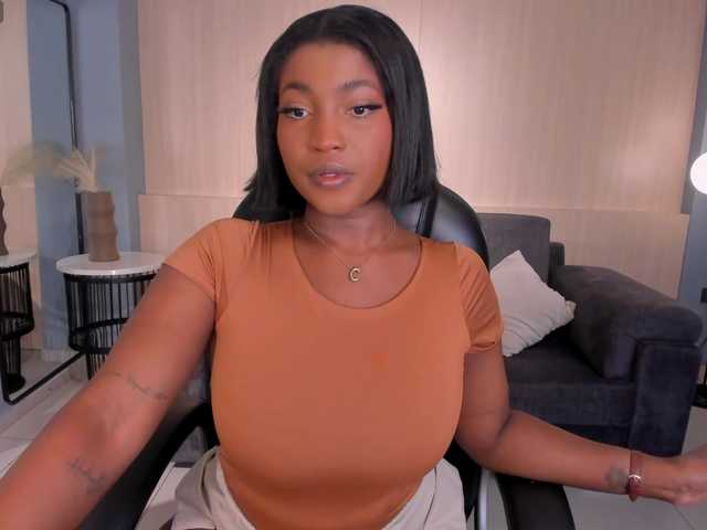 SavannahStorm's BongaCams show and profile