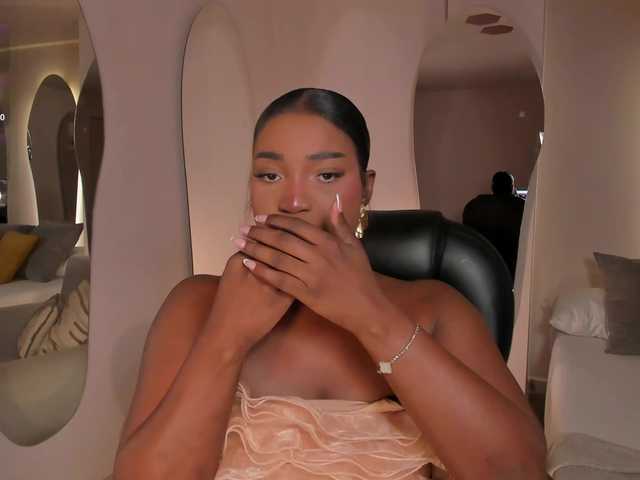 SavannahStorm's BongaCams show and profile