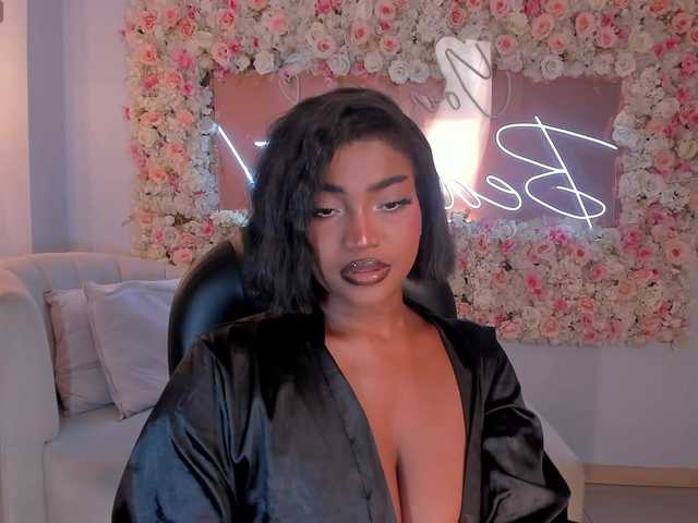 SavannahStorm's BongaCams show and profile