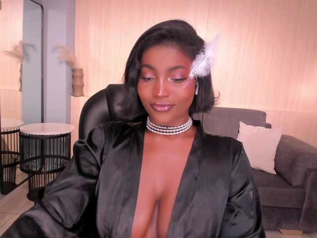 SavannahStorm's BongaCams show and profile