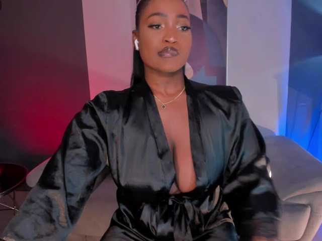 SavannahStorm's BongaCams show and profile