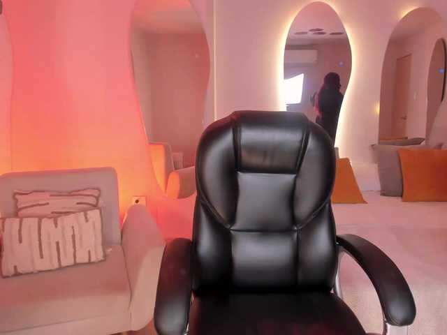 SavannahStorm's BongaCams show and profile