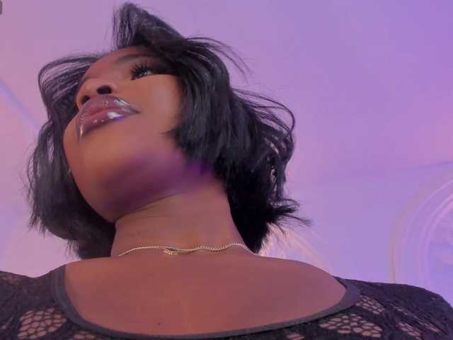 SavannahStorm's BongaCams show and profile