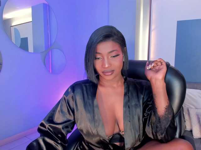 SavannahStorm's BongaCams show and profile