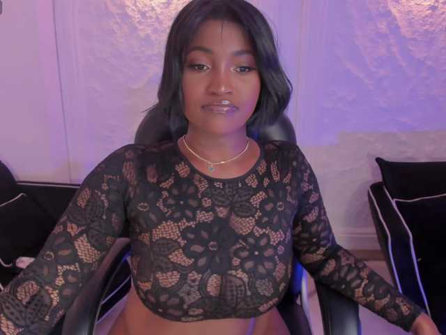 SavannahStorm's BongaCams show and profile