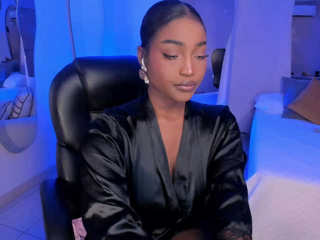 SavannahStorm's BongaCams show and profile