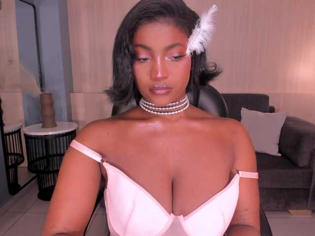 SavannahStorm's BongaCams show and profile