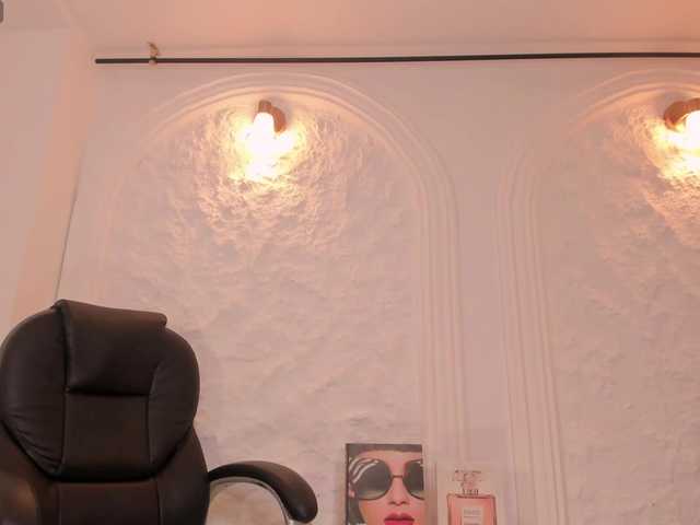 SavannahStorm's BongaCams show and profile