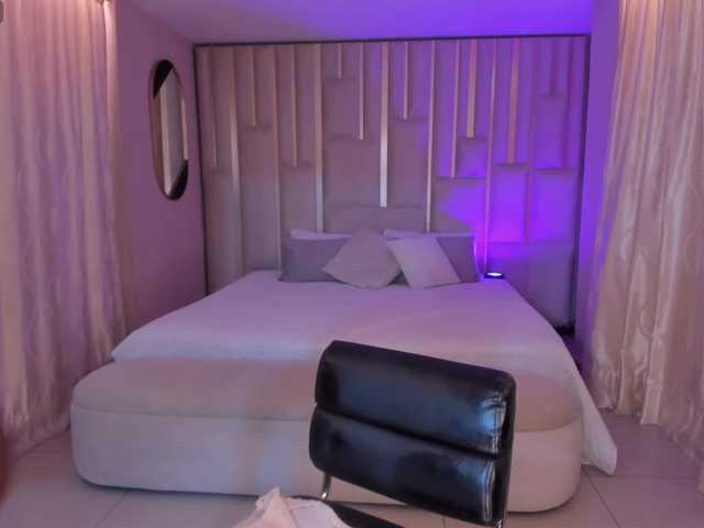 SavannahStorm's BongaCams show and profile