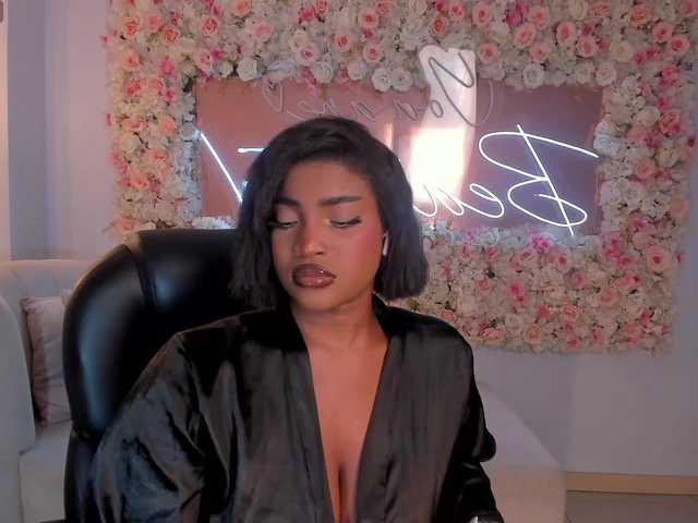 SavannahStorm's BongaCams show and profile