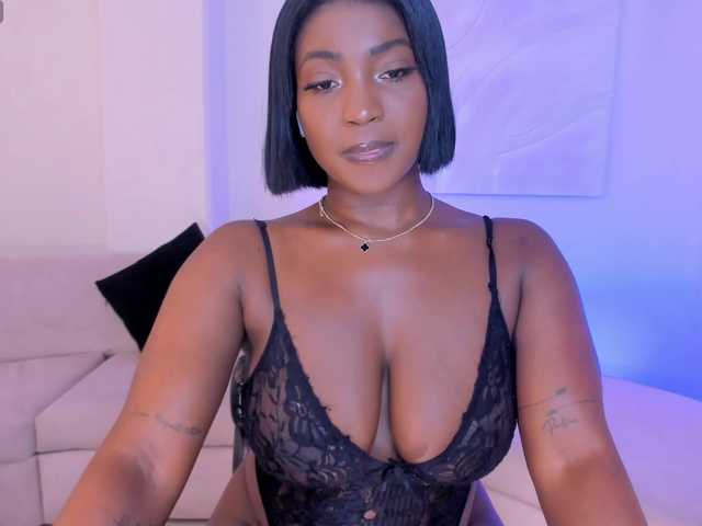 SavannahStorm's BongaCams show and profile