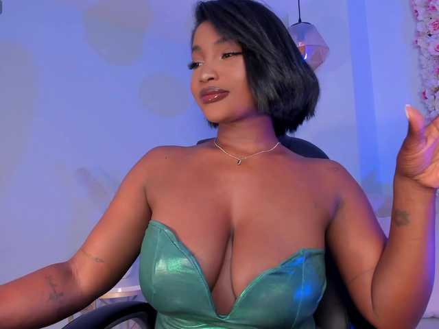 SavannahStorm webcam