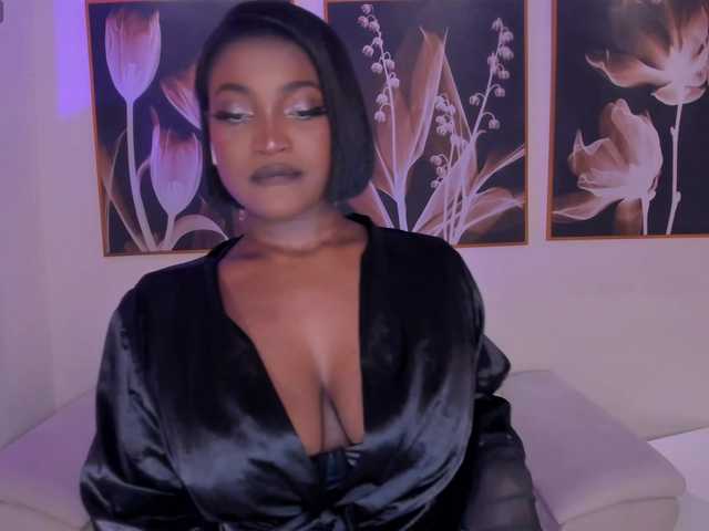 SavannahStorm's BongaCams show and profile
