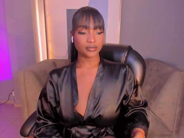 SavannahStorm's BongaCams show and profile