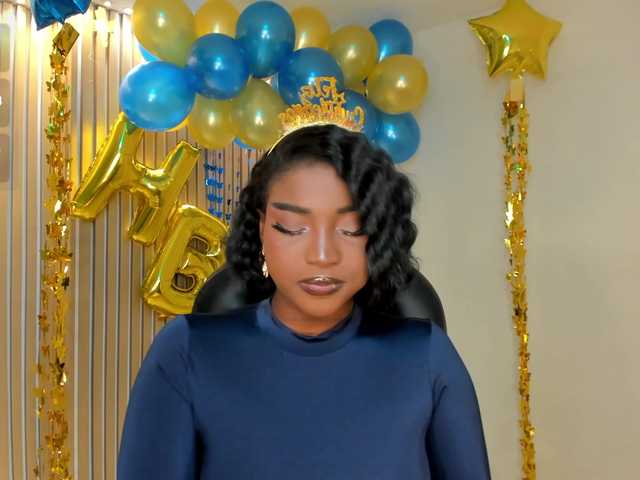 SavannahStorm's BongaCams show and profile