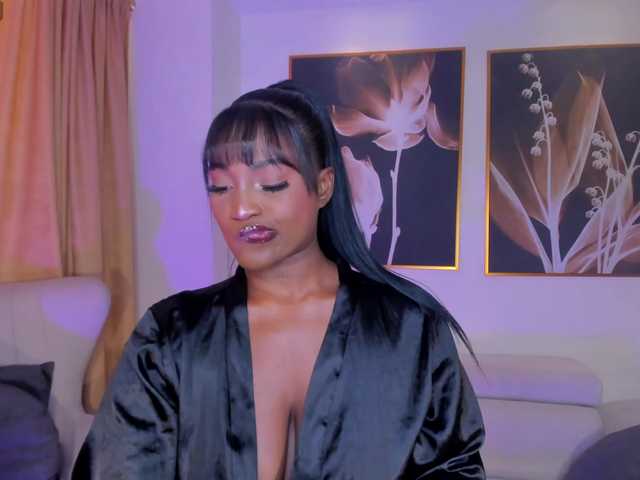 SavannahStorm's BongaCams show and profile