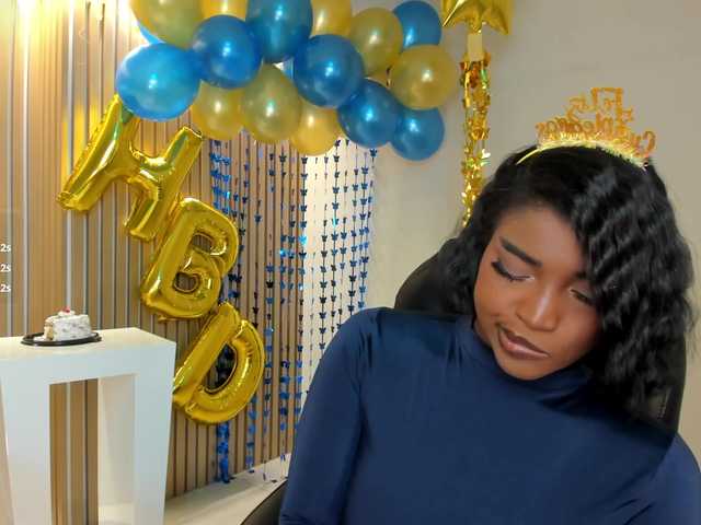 SavannahStorm's BongaCams show and profile