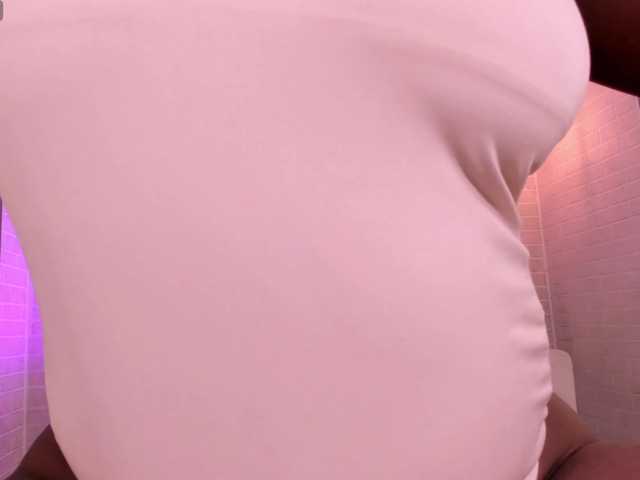 SavannahStorm's BongaCams show and profile