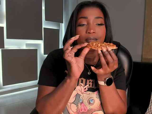 SavannahStorm webcam