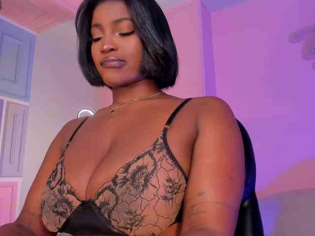 SavannahStorm webcam