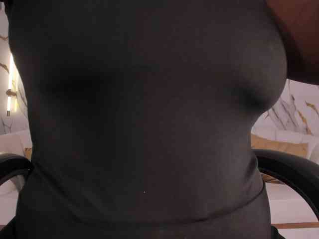 SavannahStorm Live Webcam on BongaCams