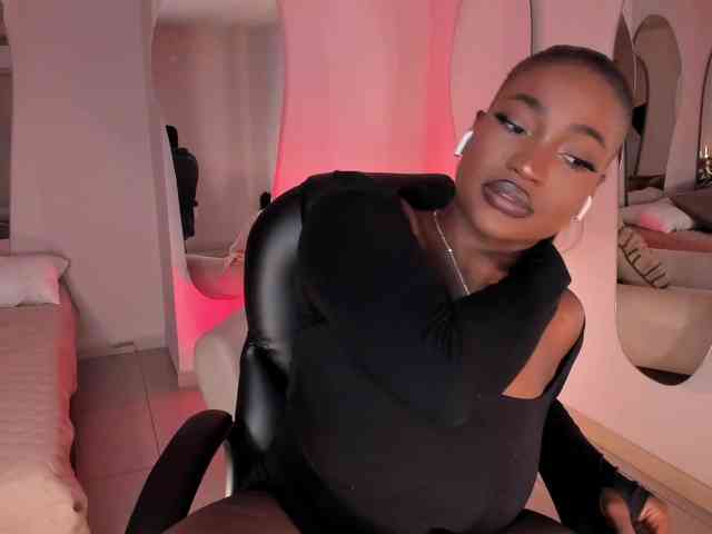 SavannahStorm webcam