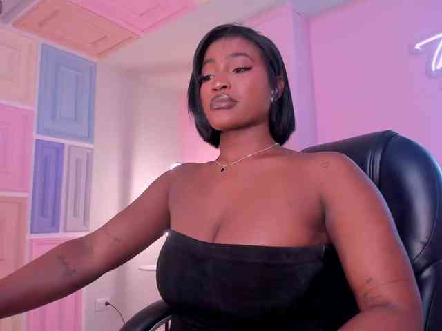 SavannahStorm webcam