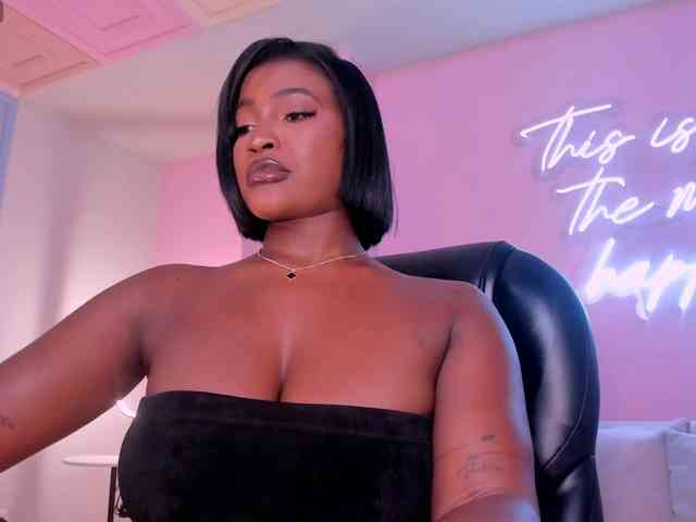 SavannahStorm webcam