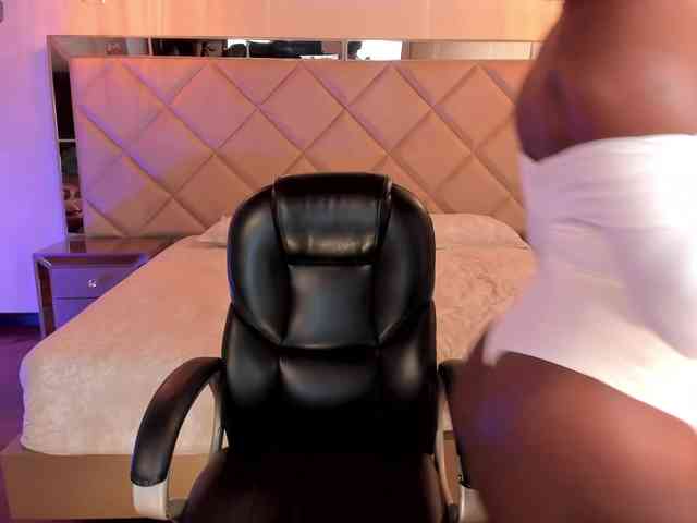 SavannahStorm webcam