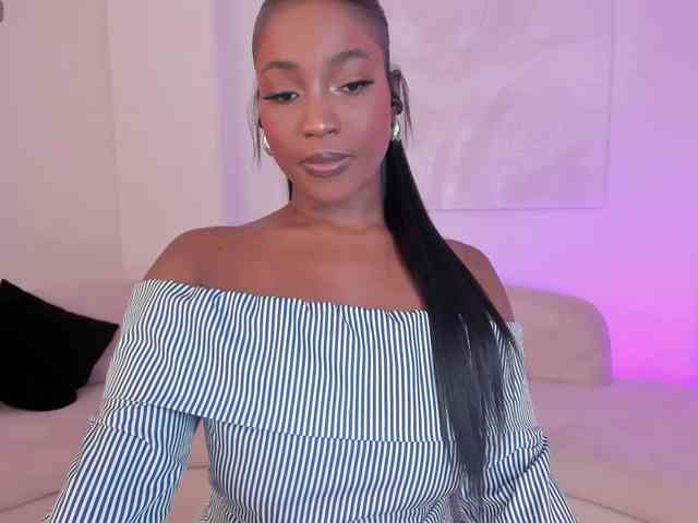 SavannahStorm webcam