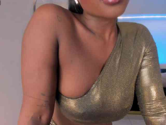 SavannahStorm webcam