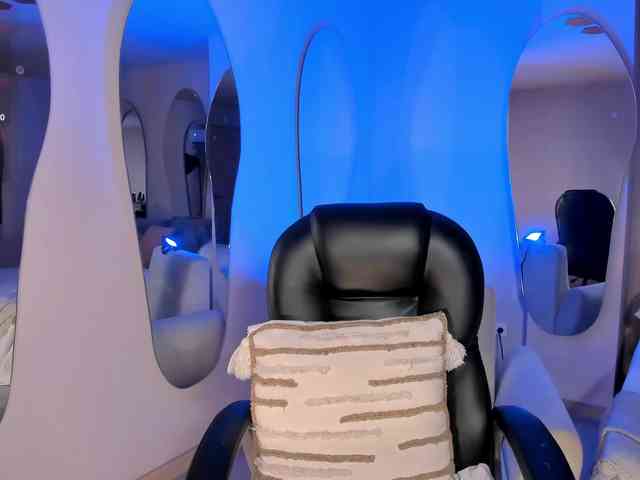 SavannahStorm Live Webcam on BongaCams