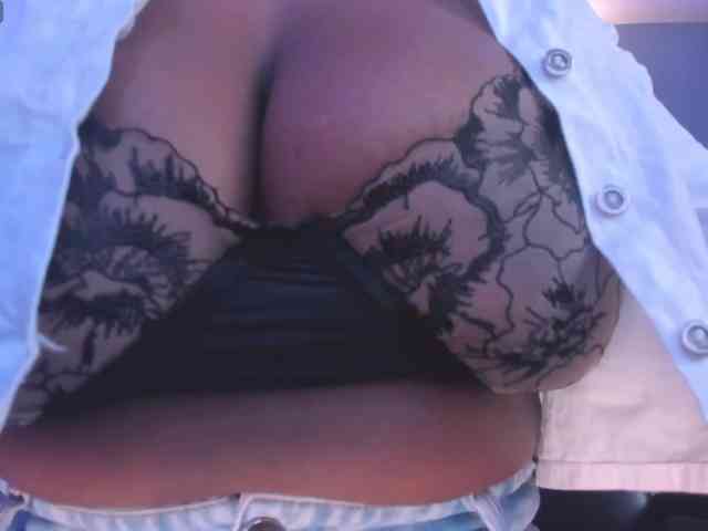 SavannahStorm webcam