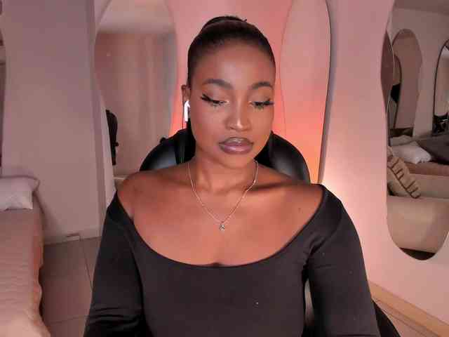 SavannahStorm webcam