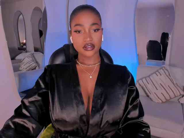 SavannahStorm webcam