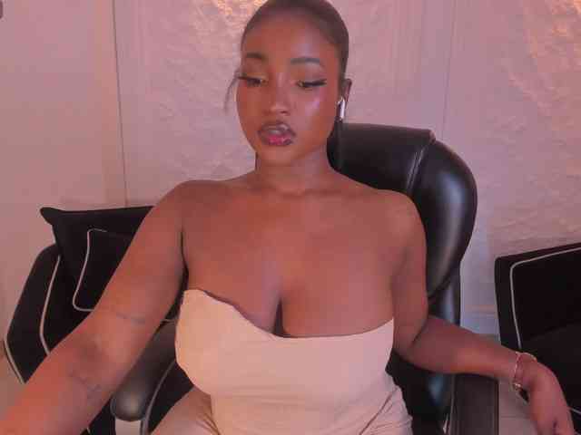 SavannahStorm webcam