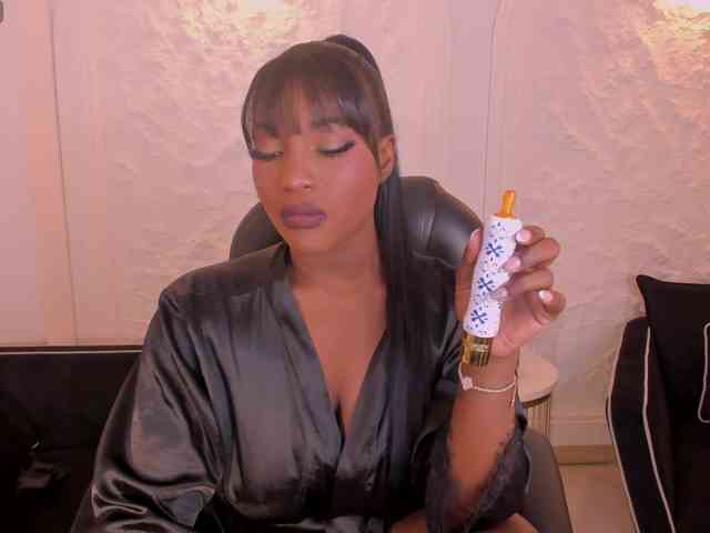 SavannahStorm webcam